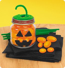 Jack-O&rsquo;-Lantern Jars