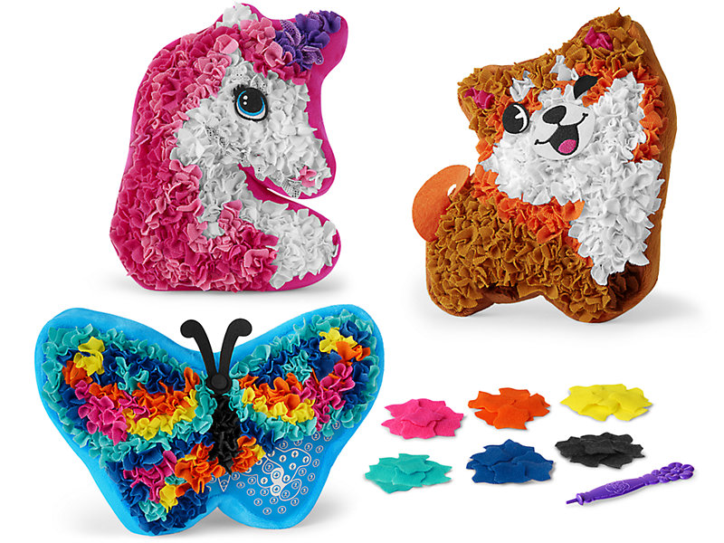 Cozy Creations! Craft Pillows - Complete Set at Lakeshore Learning