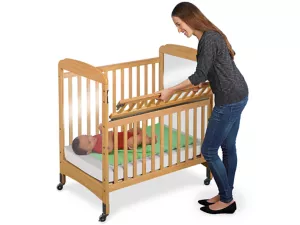 Easy-Reach Safety Crib