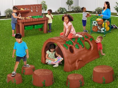 Climb&nbsp;& Play Log Hideaway