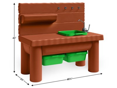 Pump&nbsp;& Play Mud Kitchen