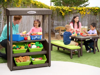 Outdoor Pretend&nbsp;& Play Market